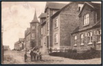 Postkort afsendt den 11/9-1913 fra LANGAA til BRÆDSTRUP ST. Husene ligner sig selv i 2012. Det store skilt over døren står der 